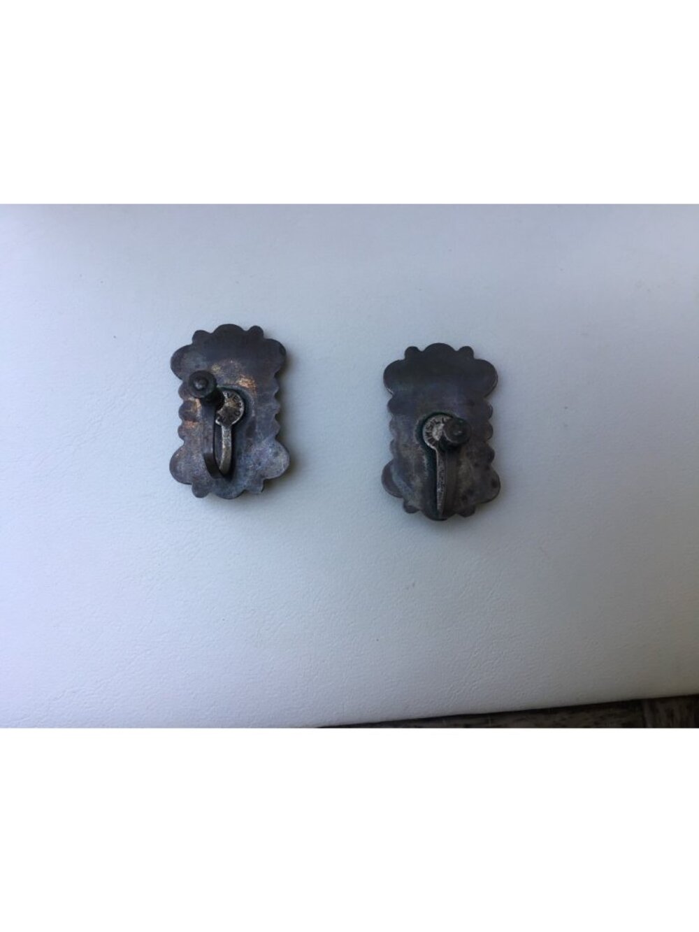 Vintage Mexican Sterling Silver Clip-On Earrings With Carved Tribal Mask Design - Picture 7 of 7